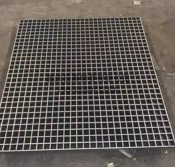 鋼格柵