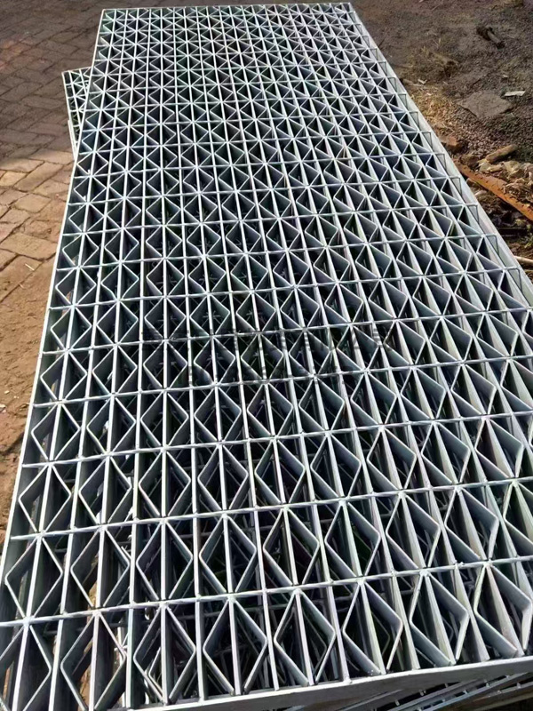 鋼格柵